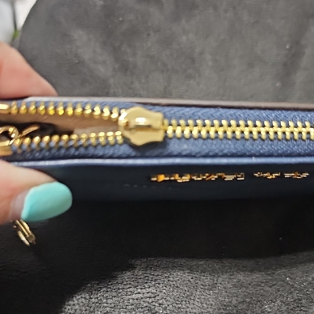 Michael Kors Blue Quilted Leather Zip Card Pouch with Gold Hardware - Picture 4 of 5